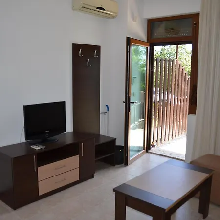 Апартамент Trs *